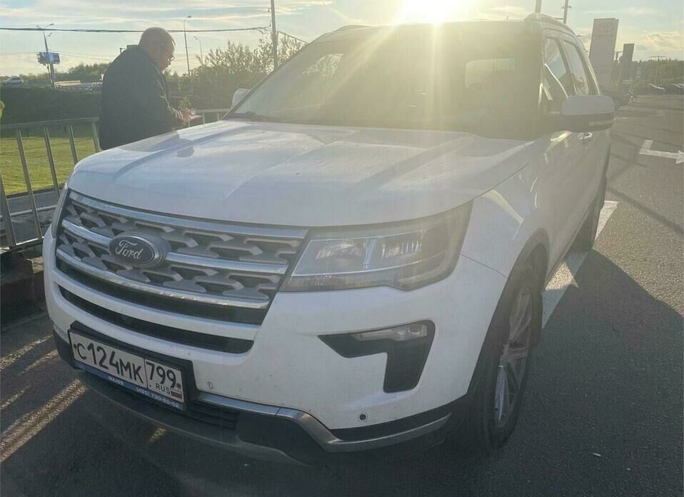 Ford Explorer 3.5 AT (249 л.с.) 4WD