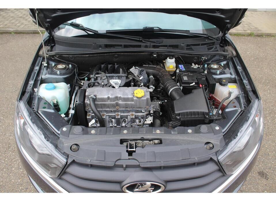 LADA (ВАЗ) Granta, I Рестайлинг 1.6 MT (90 л.с.)