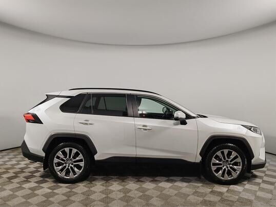 Toyota RAV4, 2021 г., 83 260 км