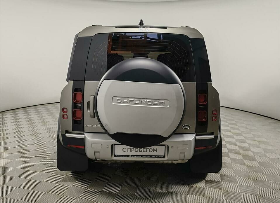 Land Rover Defender 110 2.0d AT (200 л.с.) 4WD