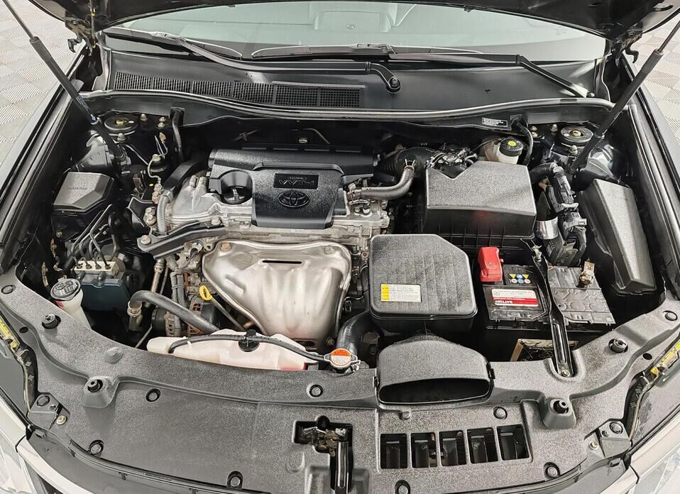 Toyota Camry, VII (XV50) Рестайлинг 2.5 AT (181 л.с.)