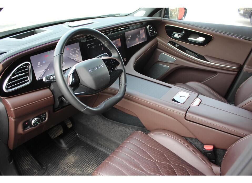 EXEED VX 2.0 AT (249 л.с.) 4WD