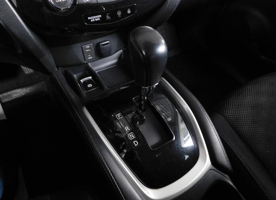 Nissan Qashqai, II 2.0 CVT (144 л.с.) 4WD