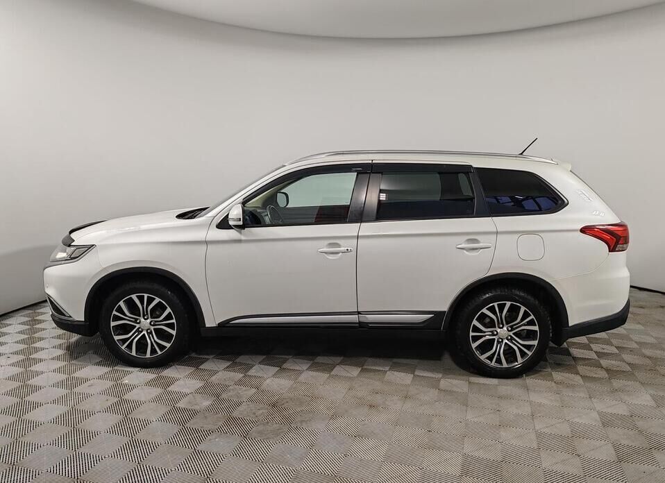 Mitsubishi Outlander, III Рестайлинг 2 2.0 CVT (146 л.с.) 4WD