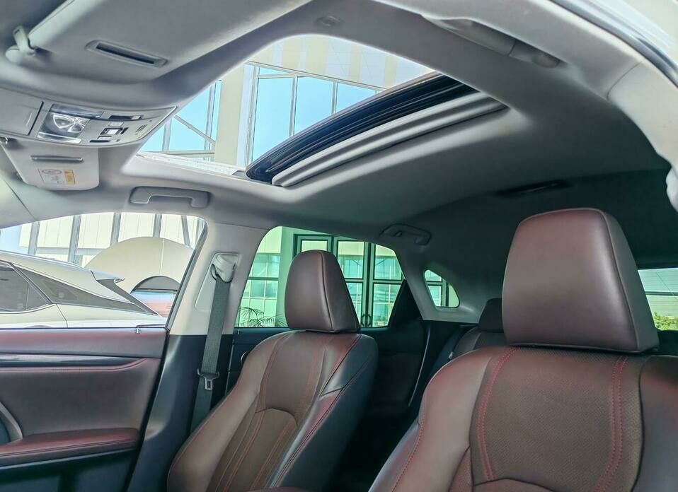 Lexus RX 200t 2.0 AT (238 л.с.) 4WD