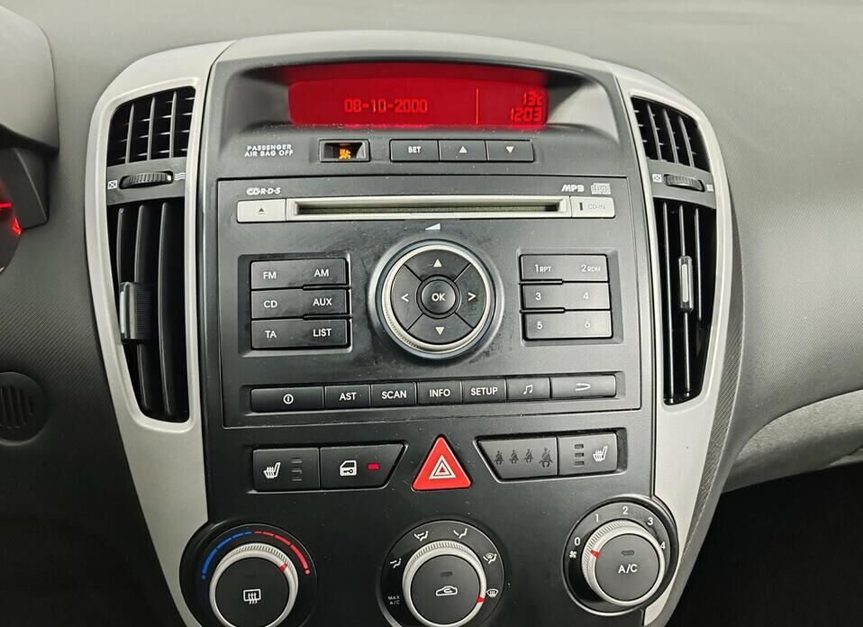 Kia Ceed, I Рестайлинг 1.6 AT (122 л.с.)