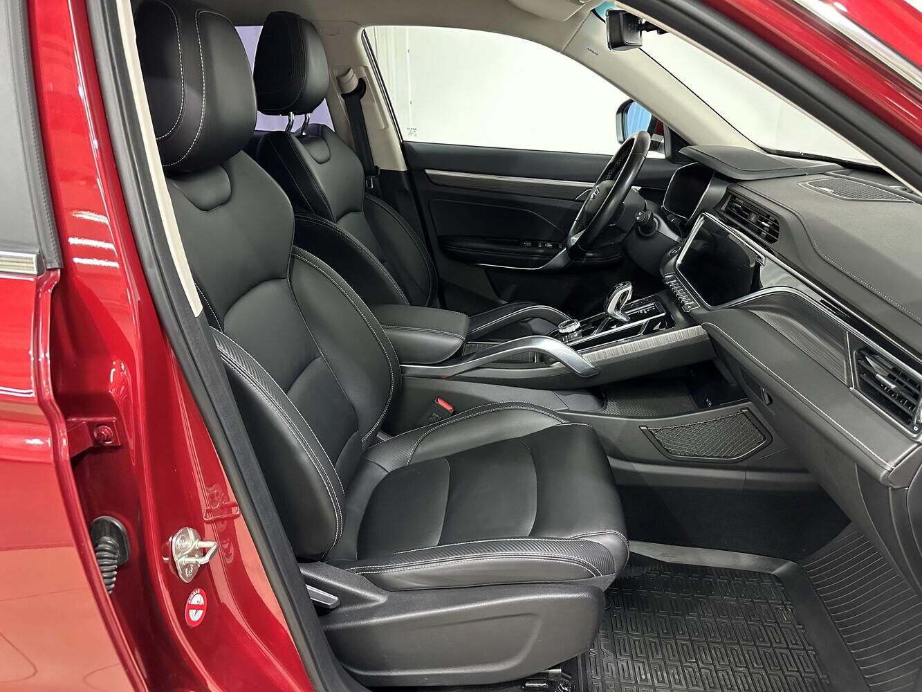 Geely Atlas Pro 1.5 AMT (177 л.с.) 4WD