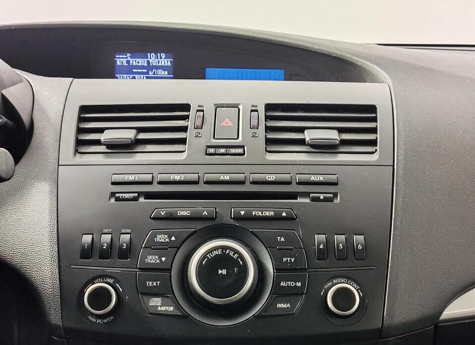 Mazda 3, II (BL) Рестайлинг 1.6 AT (105 л.с.)