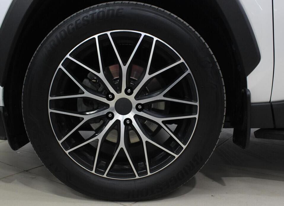 Toyota RAV4 2.5 AT (199 л.с.) 4WD