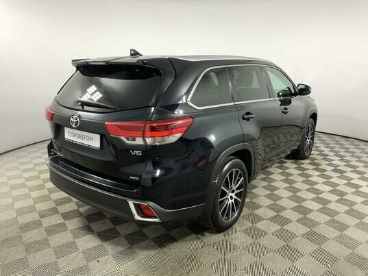 Toyota Highlander, 2019 г., 95 945 км