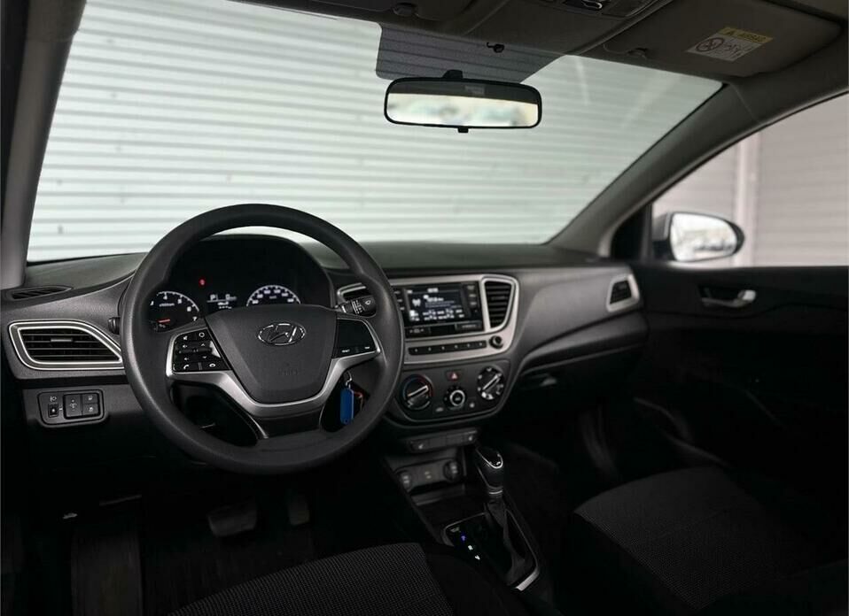 Hyundai Solaris 1.6 AT (123 л.с.)