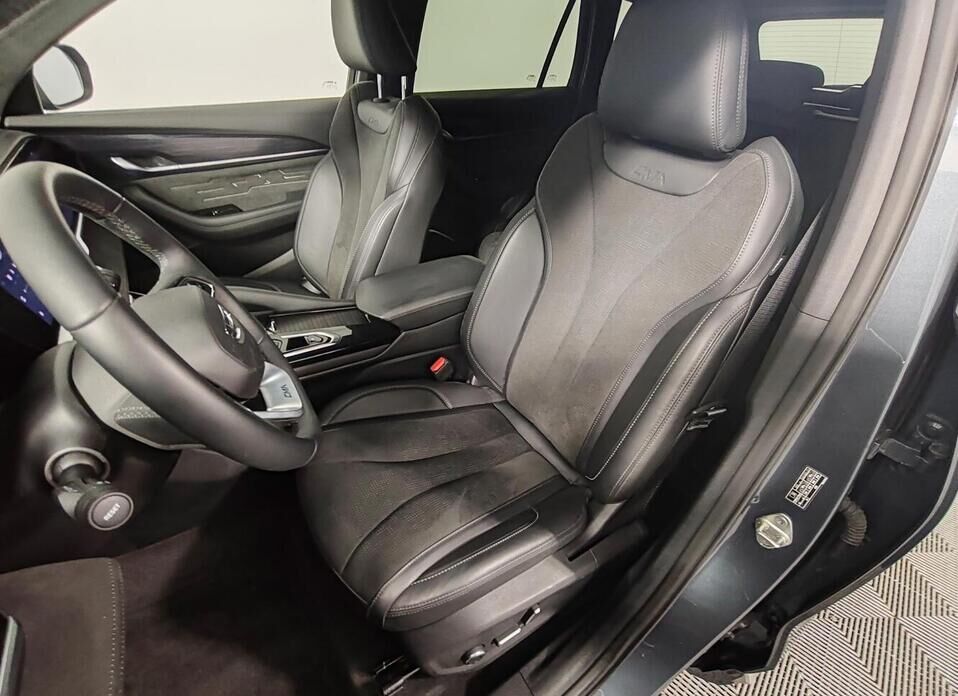 Geely Monjaro 2.0 AT (238 л.с.) 4WD