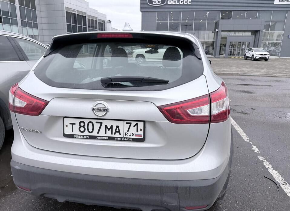 Nissan Qashqai, II Рестайлинг 2.0 CVT (144 л.с.)