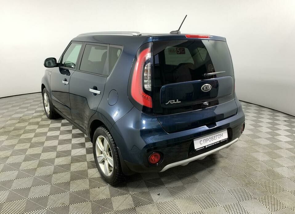 Kia Soul 2.0 AT (150 л.с.)