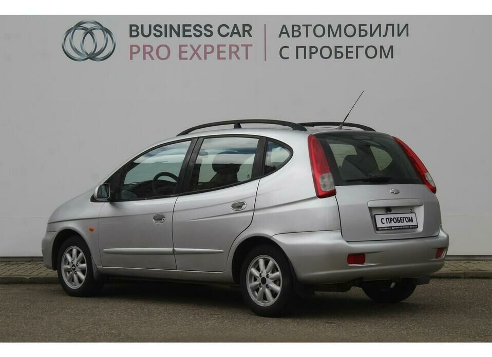 Chevrolet Tacuma 2.0 AT (121 л.с.)
