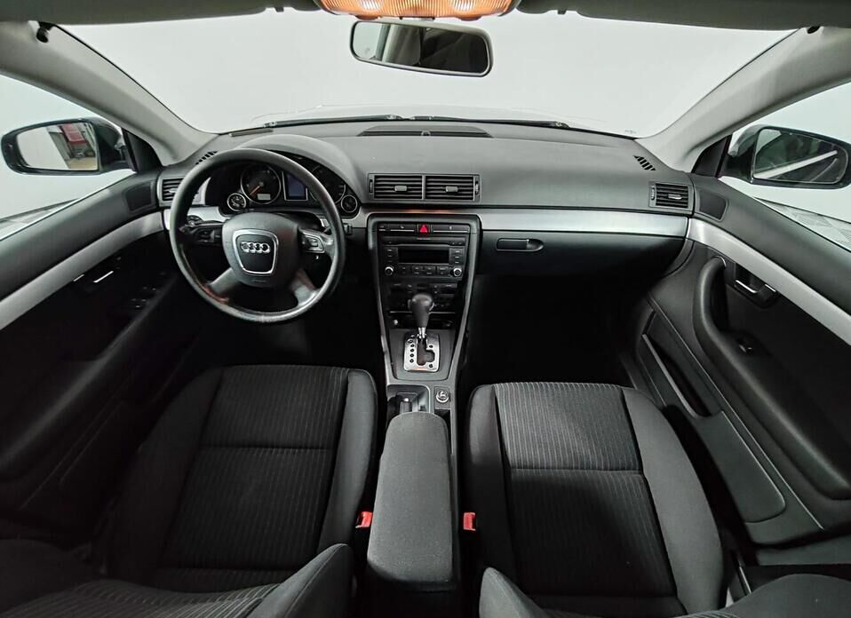 Audi A4, III (B7) 1.8 CVT (163 л.с.)