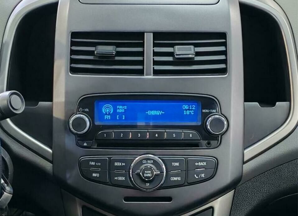 Chevrolet Aveo 1.6 AT (115 л.с.)