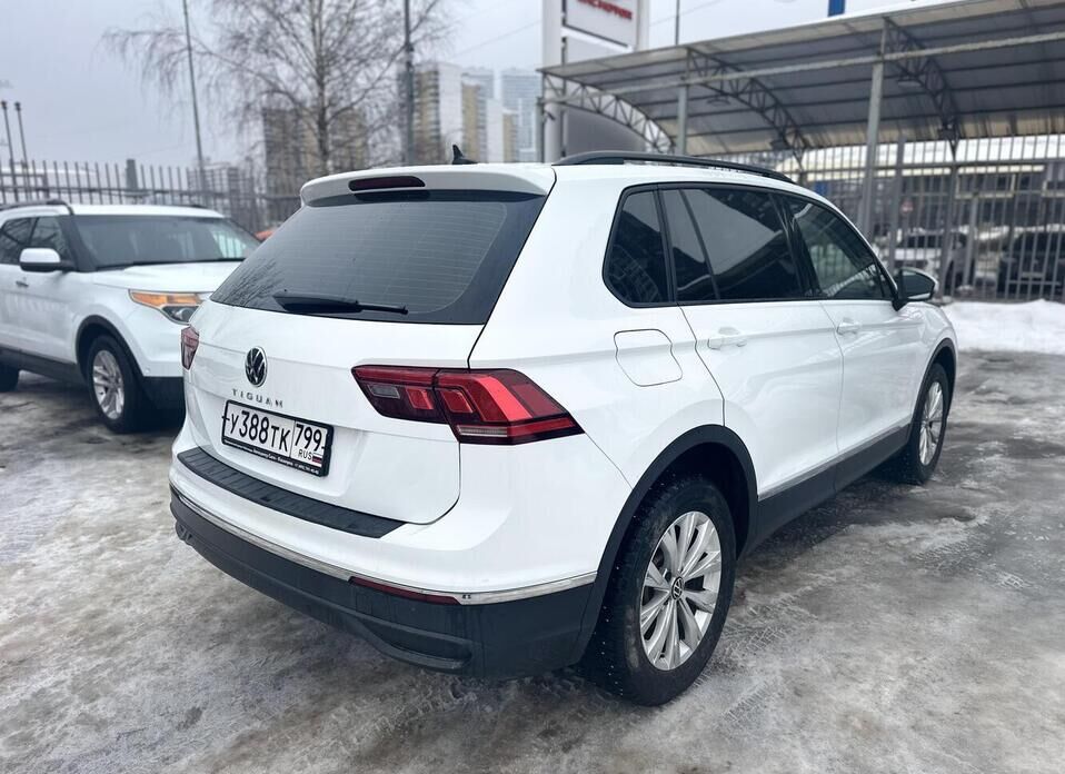 Volkswagen Tiguan, II Рестайлинг 1.4 AMT (150 л.с.)