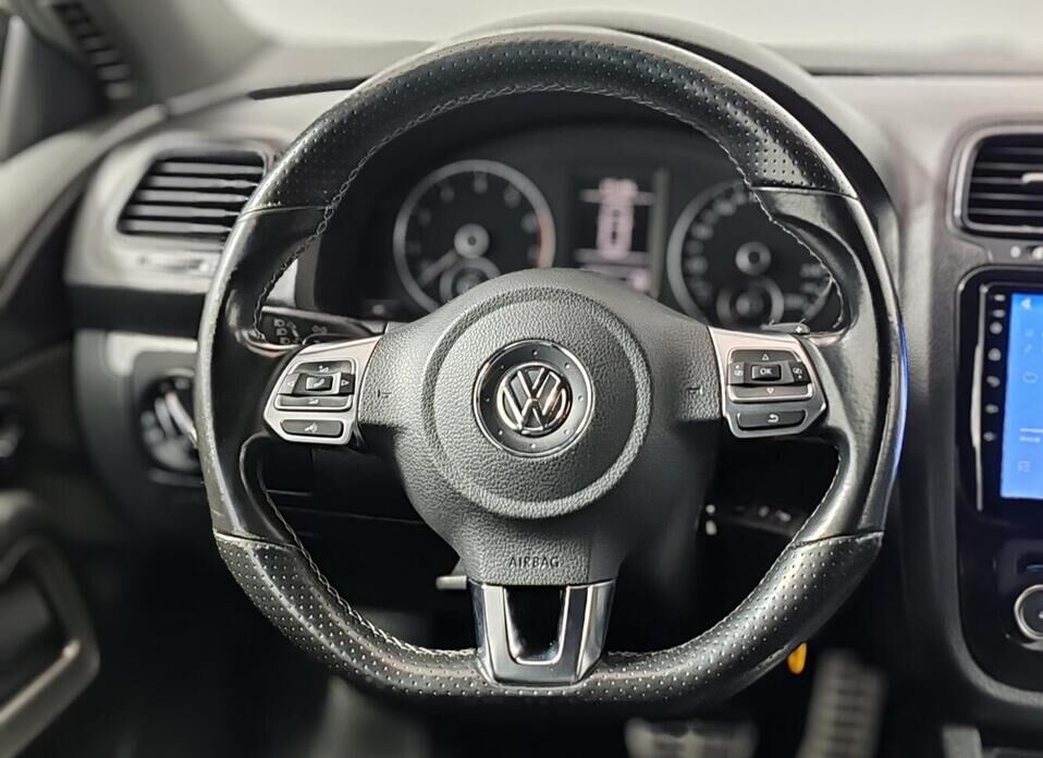 Volkswagen Scirocco, III 1.4 AMT (160 л.с.)