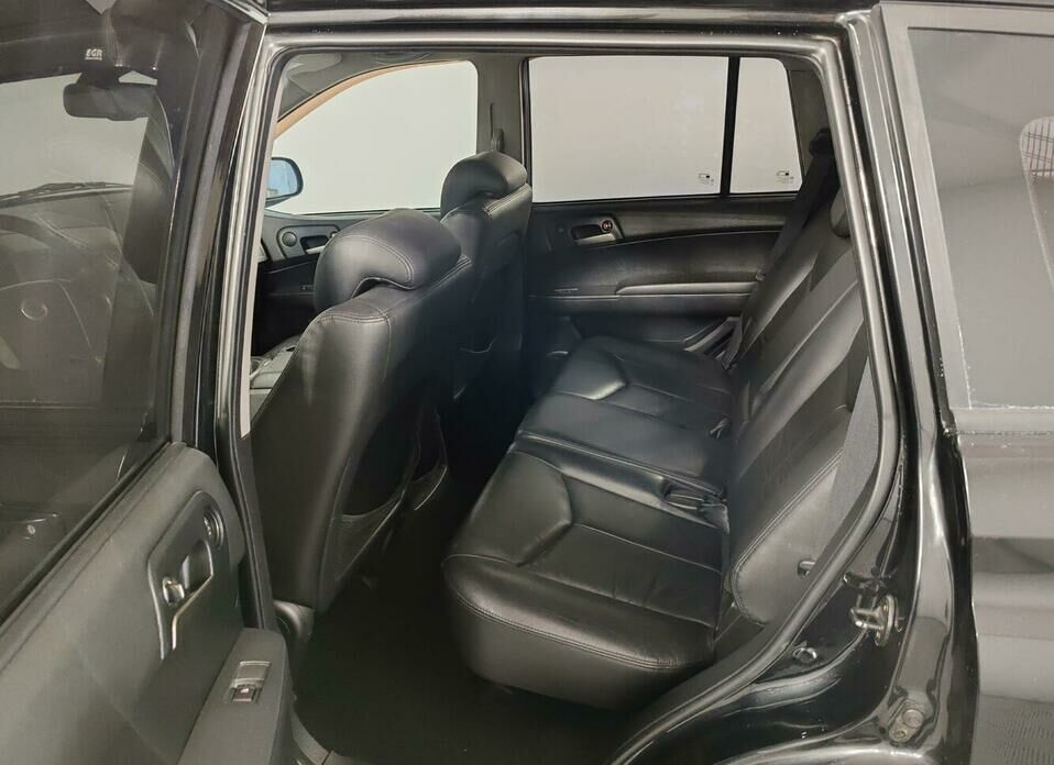 SsangYong Kyron 6-speed 2.0d AT (141 л.с.) 4WD