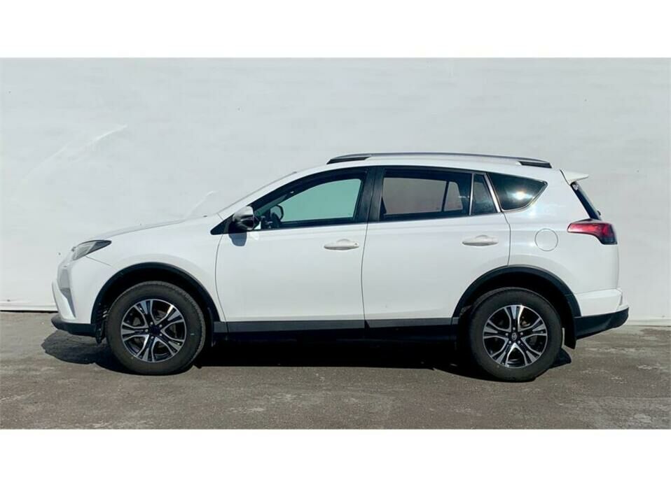 Toyota RAV4 2.0 MT (146 л.с.)