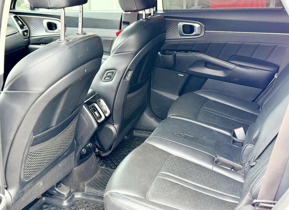 Kia Sorento, IV 2.5 AT (179 л.с.) 4WD