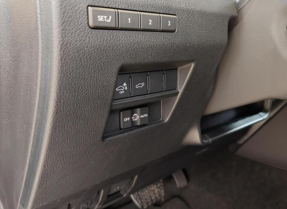 Lexus GX, III 550 3.4 AT (354 л.с.) 4WD