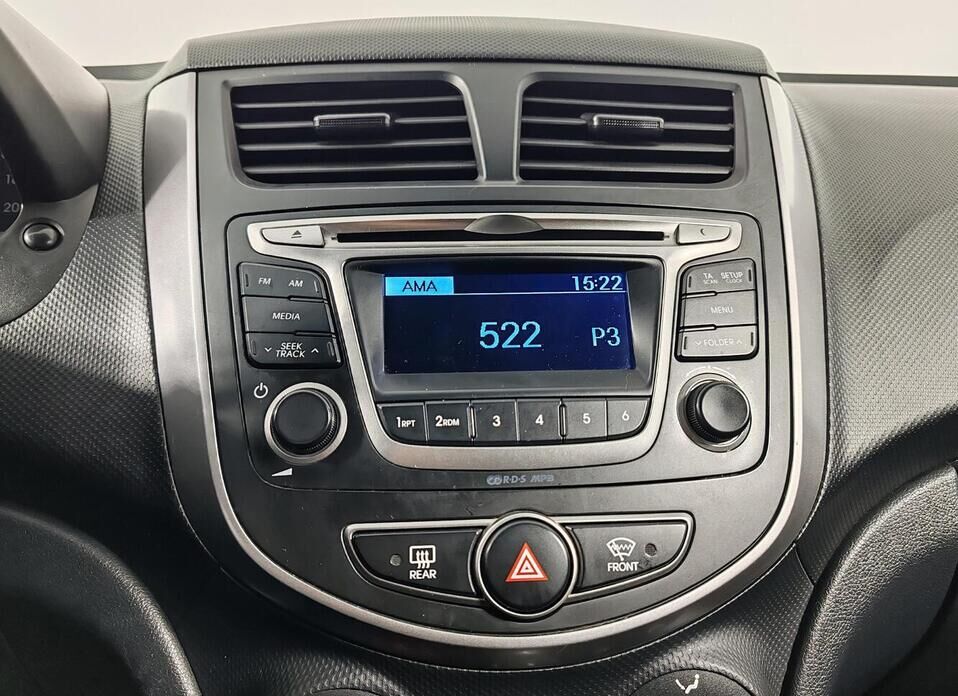 Hyundai Solaris, I Рестайлинг 1.6 AT (123 л.с.)