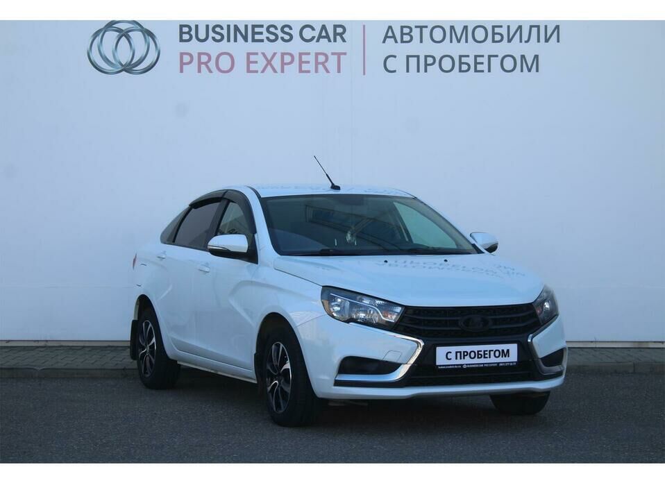 LADA (ВАЗ) Vesta 1.6 MT (106 л.с.)