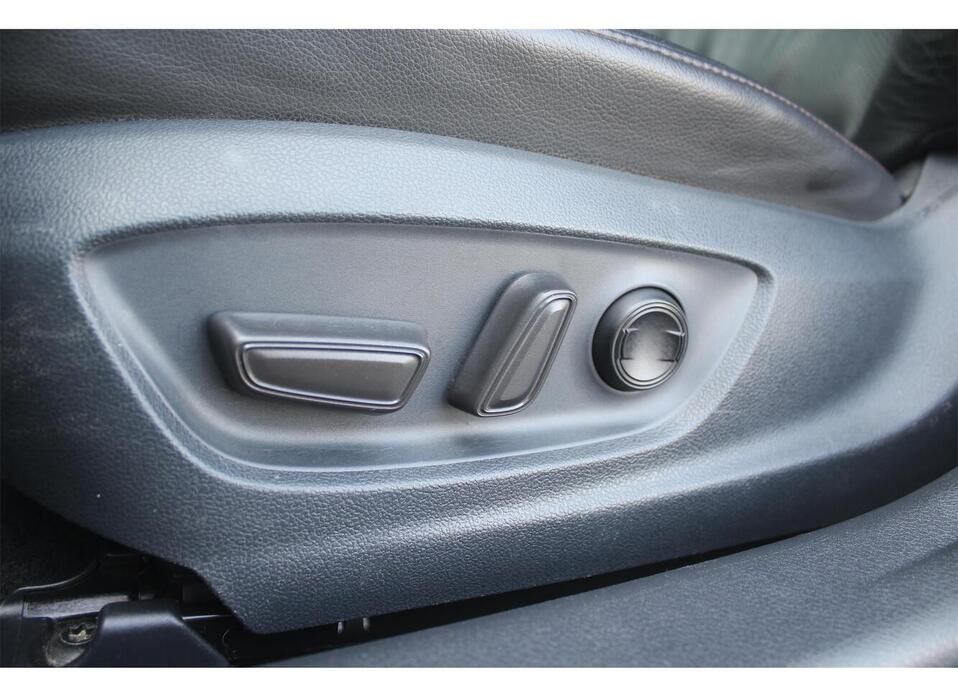 Toyota Camry, VIII (XV70) 2.5 AT (181 л.с.)