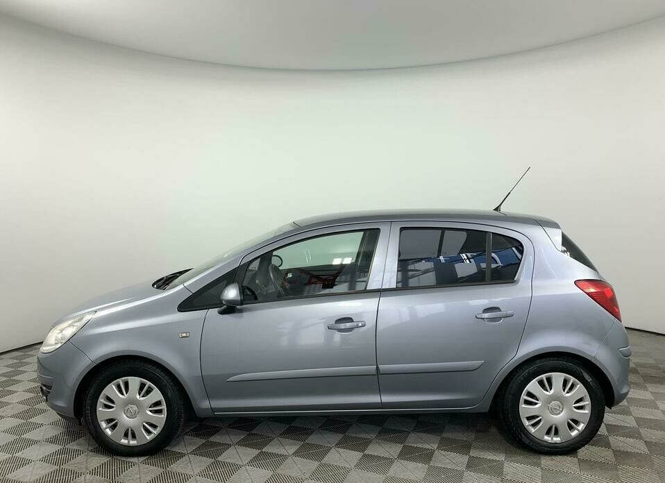 Opel Corsa 1.2 AMT (80 л.с.)