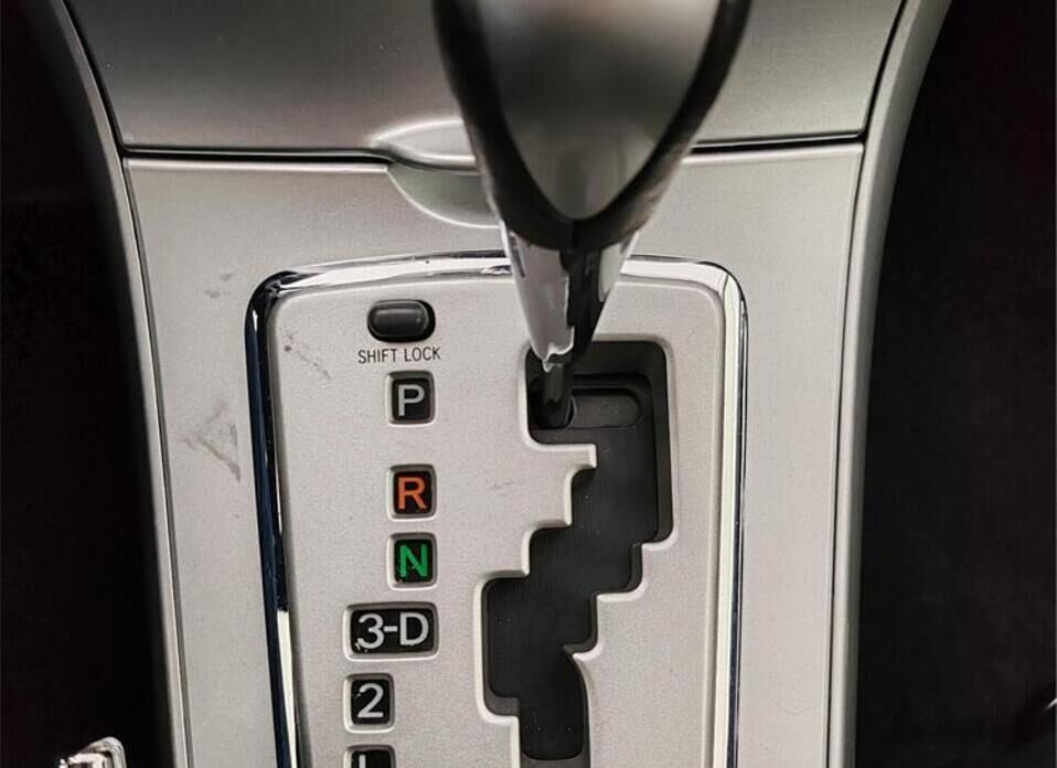 Toyota Corolla, X (E140, E150) Рестайлинг 1.6 AT (124 л.с.)