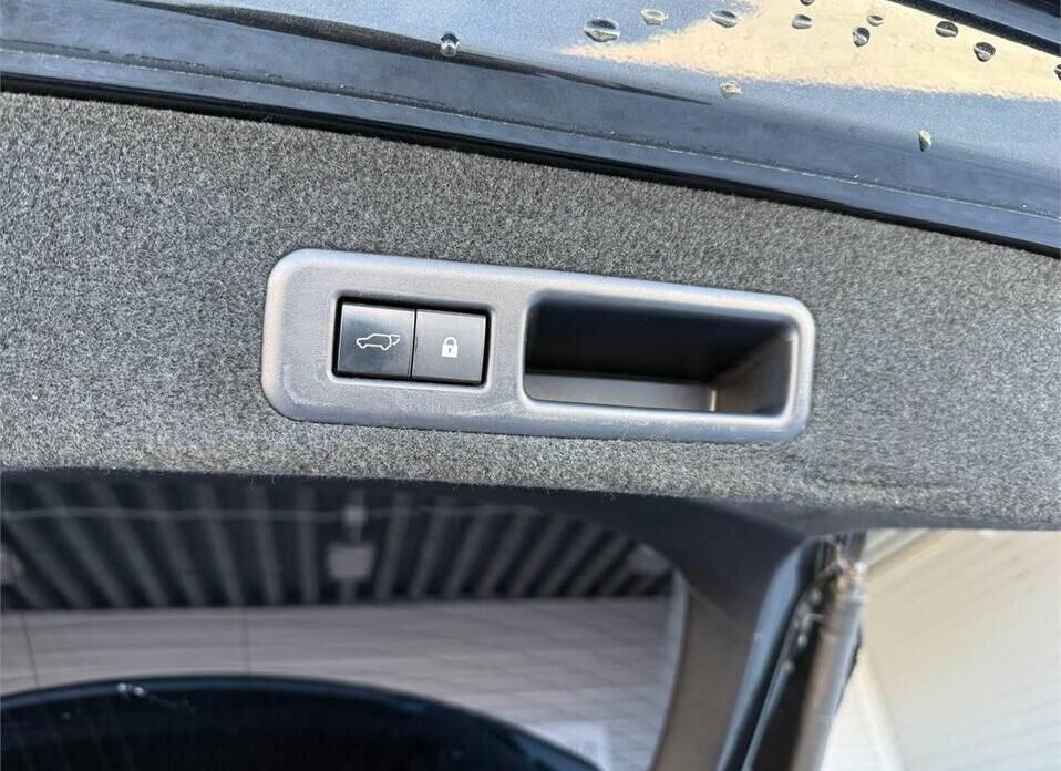 Lexus RX, IV Рестайлинг 300 2.0 AT (238 л.с.) 4WD