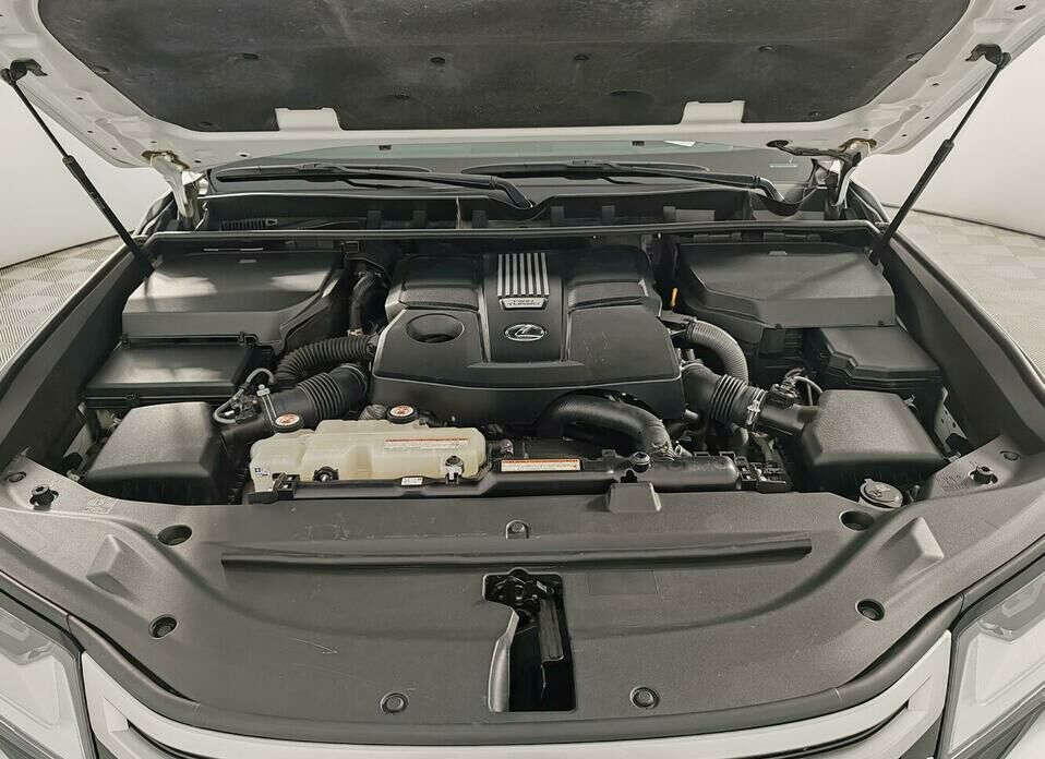 Lexus LX 600 3.5 AT (415 л.с.) 4WD