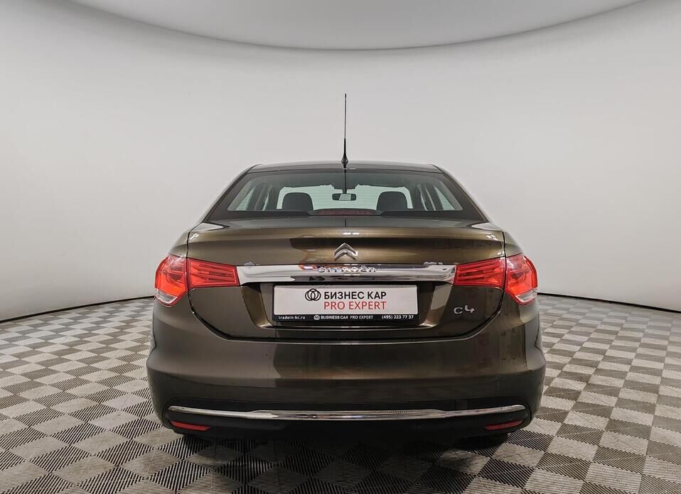 Citroen C4, II 1.6 AT (120 л.с.)