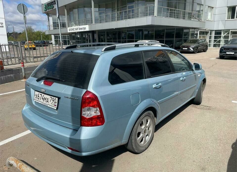 Chevrolet Lacetti 1.6 MT (109 л.с.)