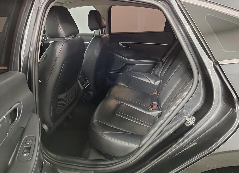 Hyundai Sonata, VIII (DN8) 2.0 AT (150 л.с.)