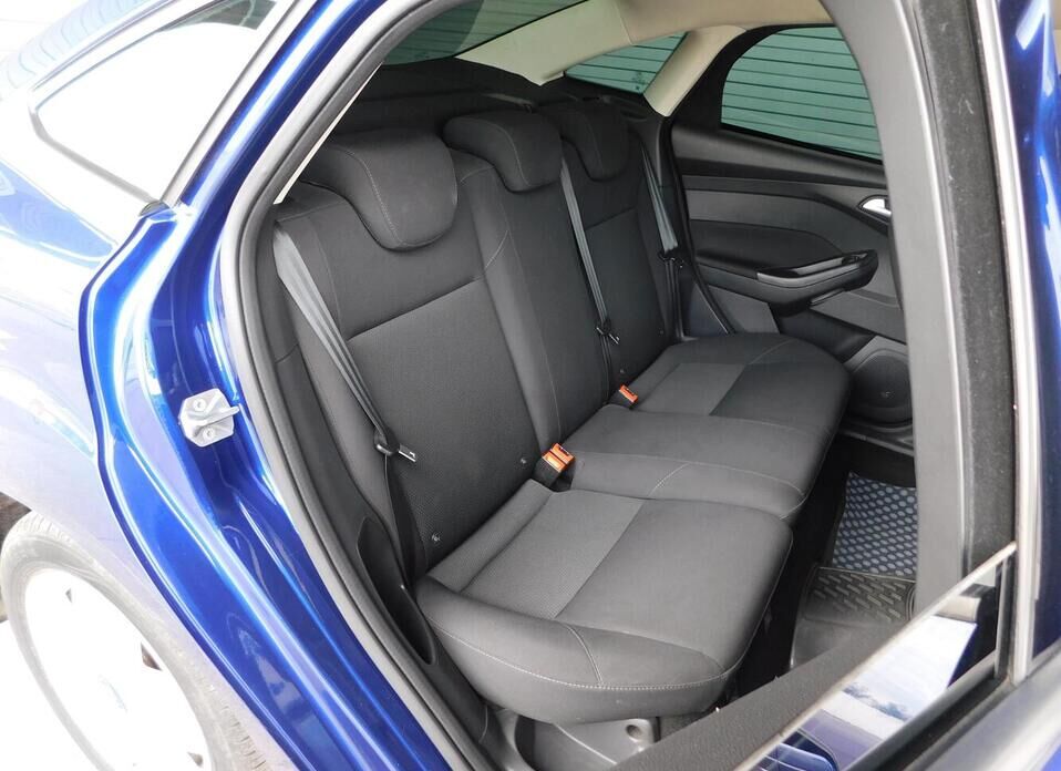 Ford Focus, III Рестайлинг 1.6 AMT (125 л.с.)