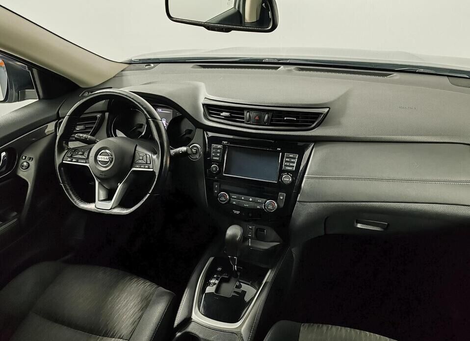 Nissan X-Trail, III Рестайлинг 2.0 CVT (144 л.с.)