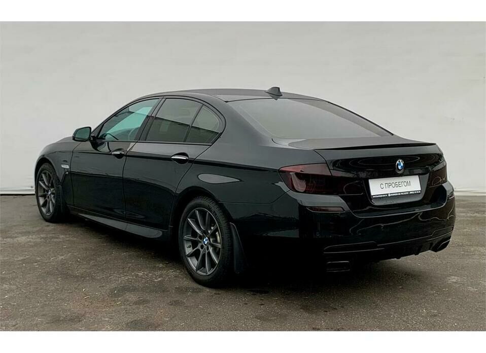 BMW 5 серии 535i xDrive 3.0 AT (306 л.с.) 4WD