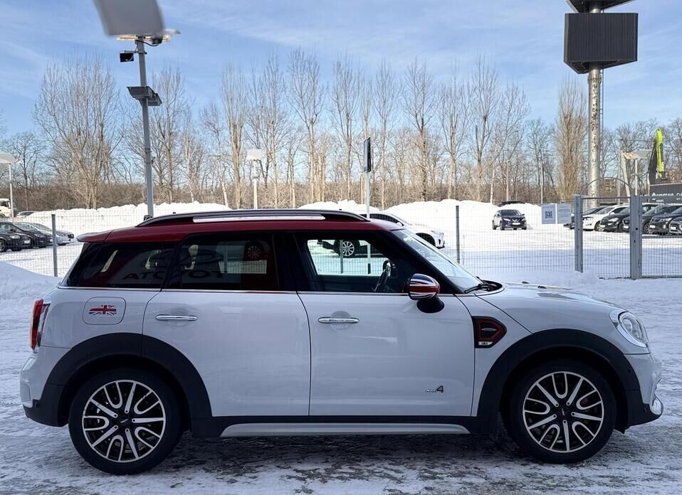 MINI Countryman, II John Cooper Works 2.0 AT (231 л.с.) 4WD
