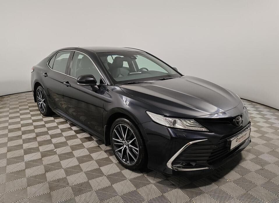 Toyota Camry 2.5 AT (200 л.с.)