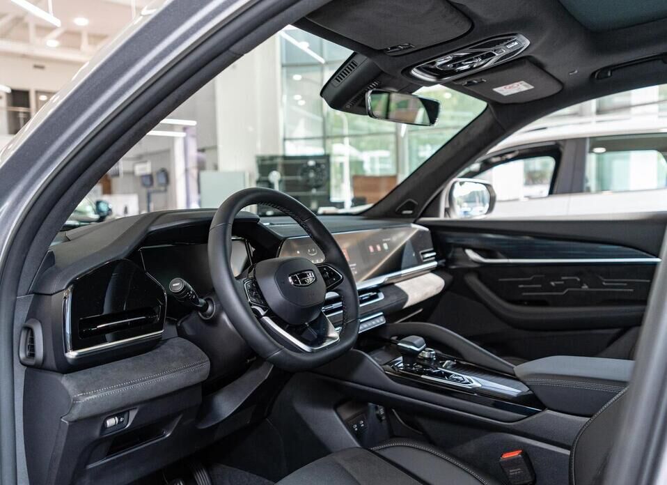 Geely Monjaro, I 2.0 AT (238 л.с.) 4WD