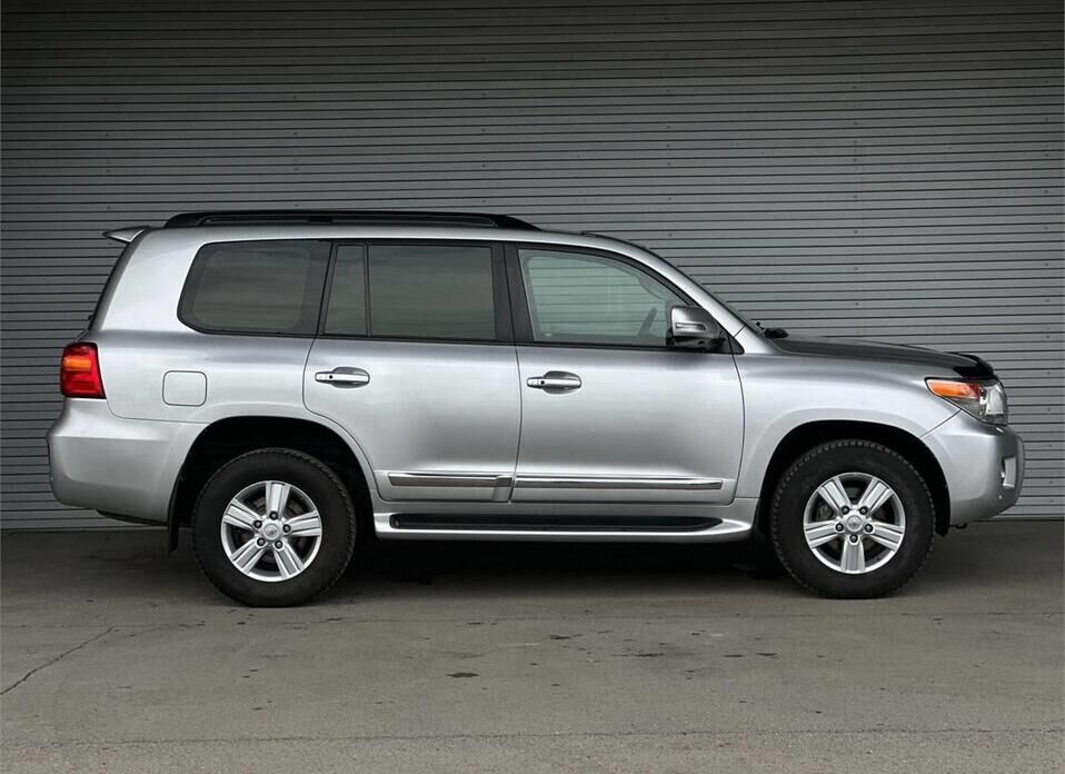 Toyota Land Cruiser 4.6 AT (309 л.с.) 4WD