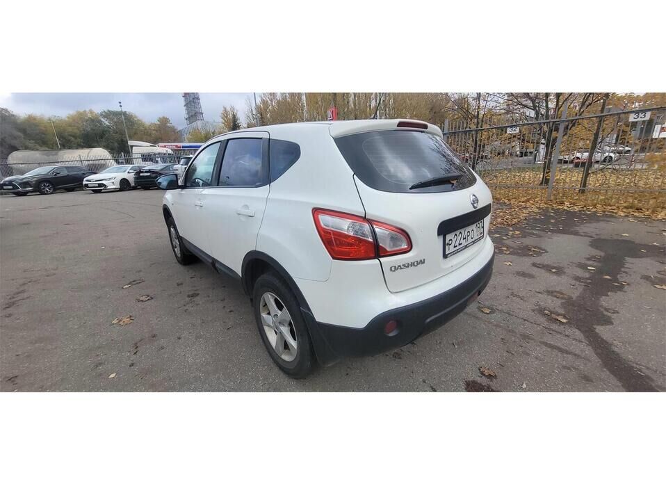 Nissan Qashqai, I Рестайлинг 2.0 CVT (141 л.с.)