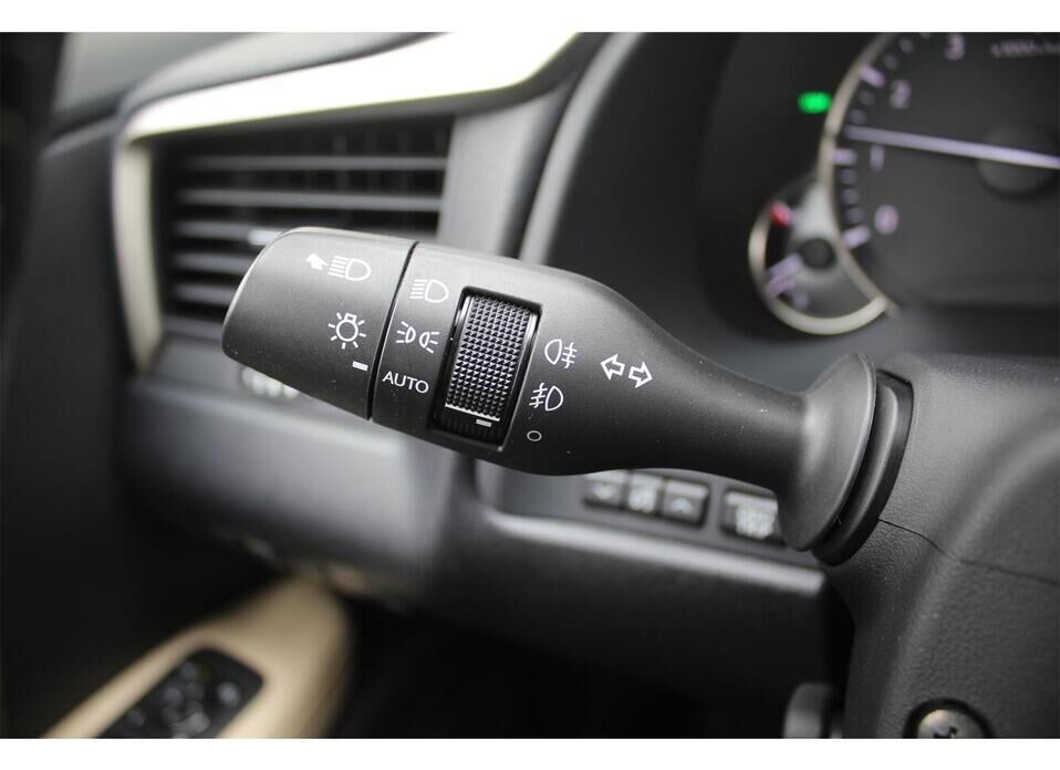 Lexus RX, IV Рестайлинг 300 2.0 AT (238 л.с.) 4WD