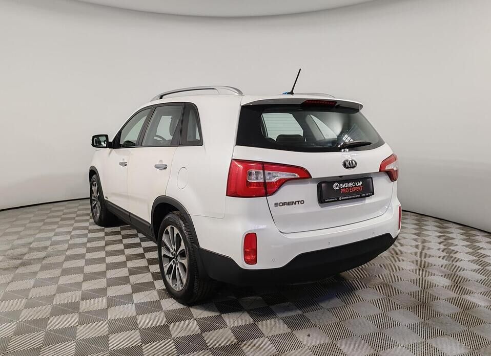 Kia Sorento, II Рестайлинг 2.4 AT (175 л.с.) 4WD