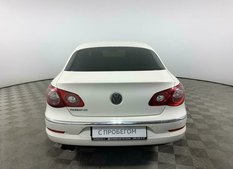 Volkswagen Passat CC 1.8 AMT (152 л.с.)