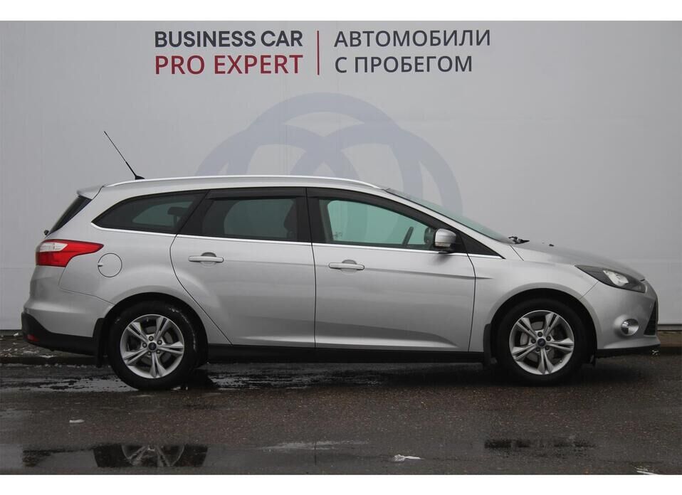 Ford Focus, III 1.6 AMT (125 л.с.)