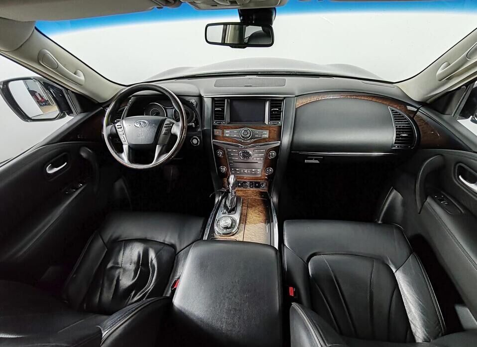 Infiniti QX80, I 5.6 AT (405 л.с.) 4WD